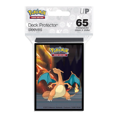 Ultra Pro: Pokémon Gallery Series "Scorching Summit" Deck Protector - 65 Kartenhüllen (Glurak)